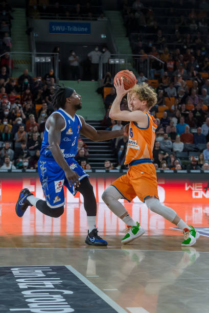 武磊不仅没 武磊不仅没